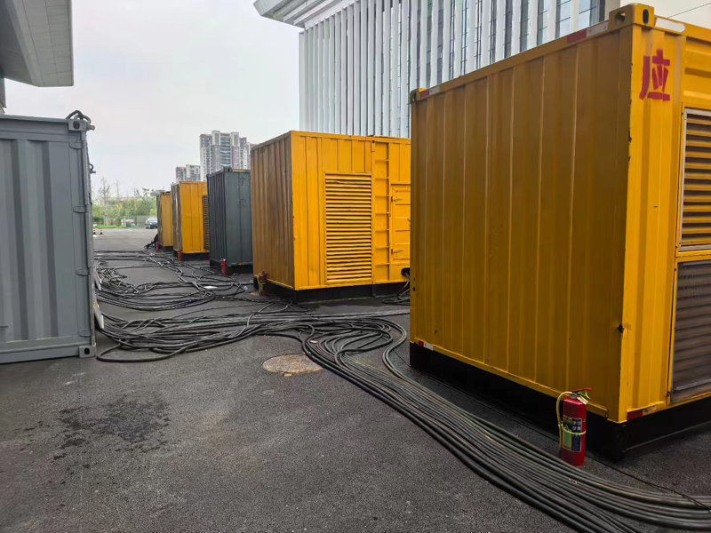 十堰不同季节柴油发电机组保养有哪些注意事项?