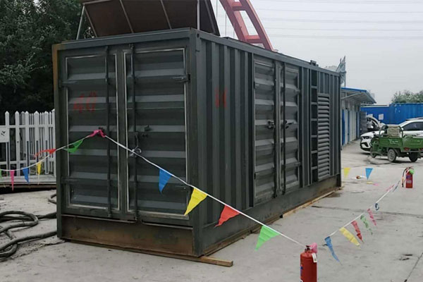 十堰发电机租赁空气滤清器多久更换一次?